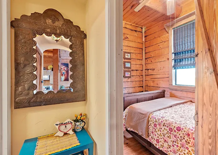 Mighty Oak Log Cabin